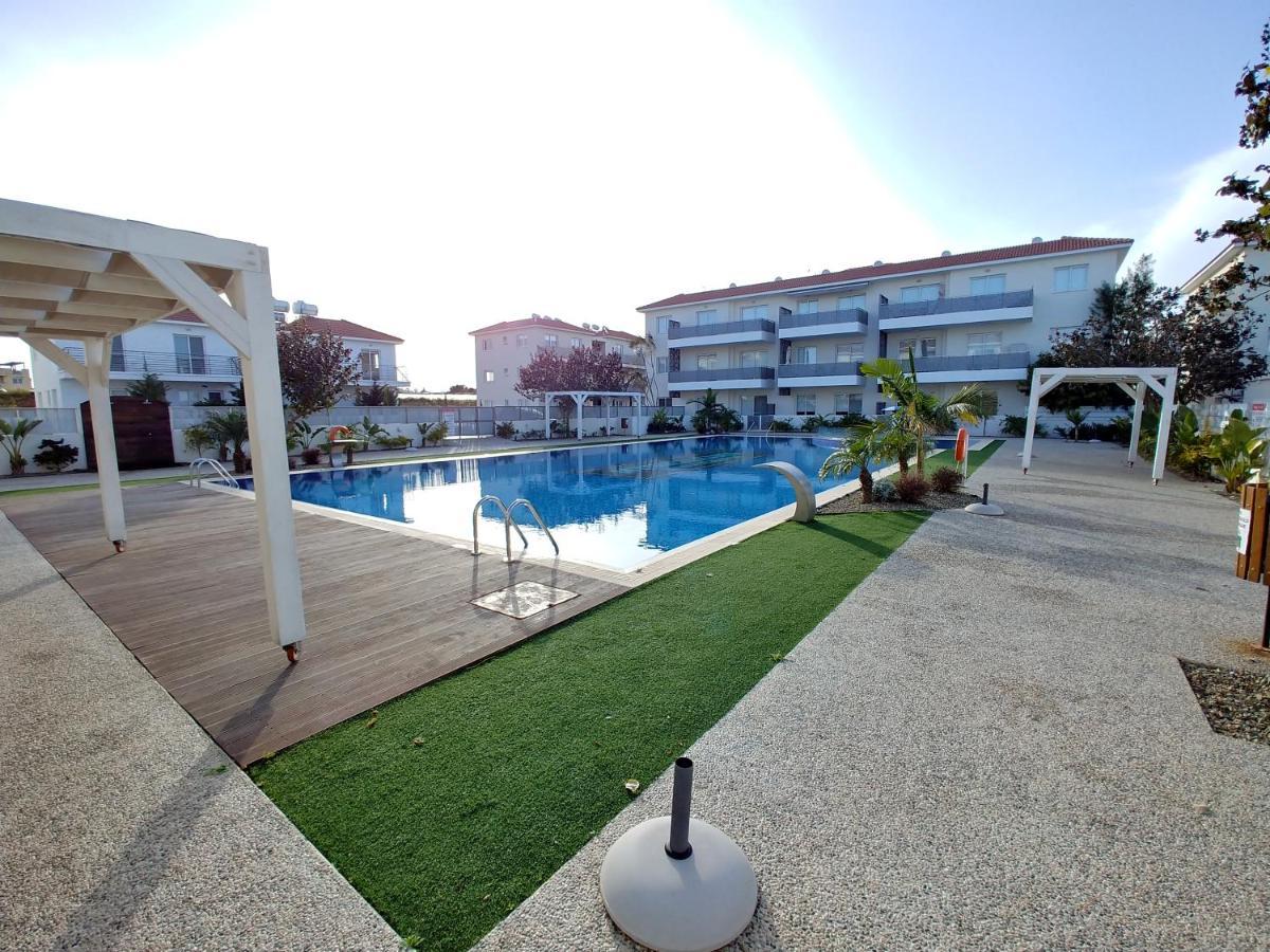 Ap10 Mythical Sands Protaras Exteriör bild